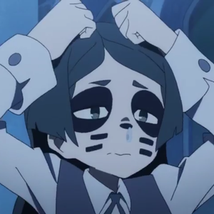 边挨草边给老公打电话
